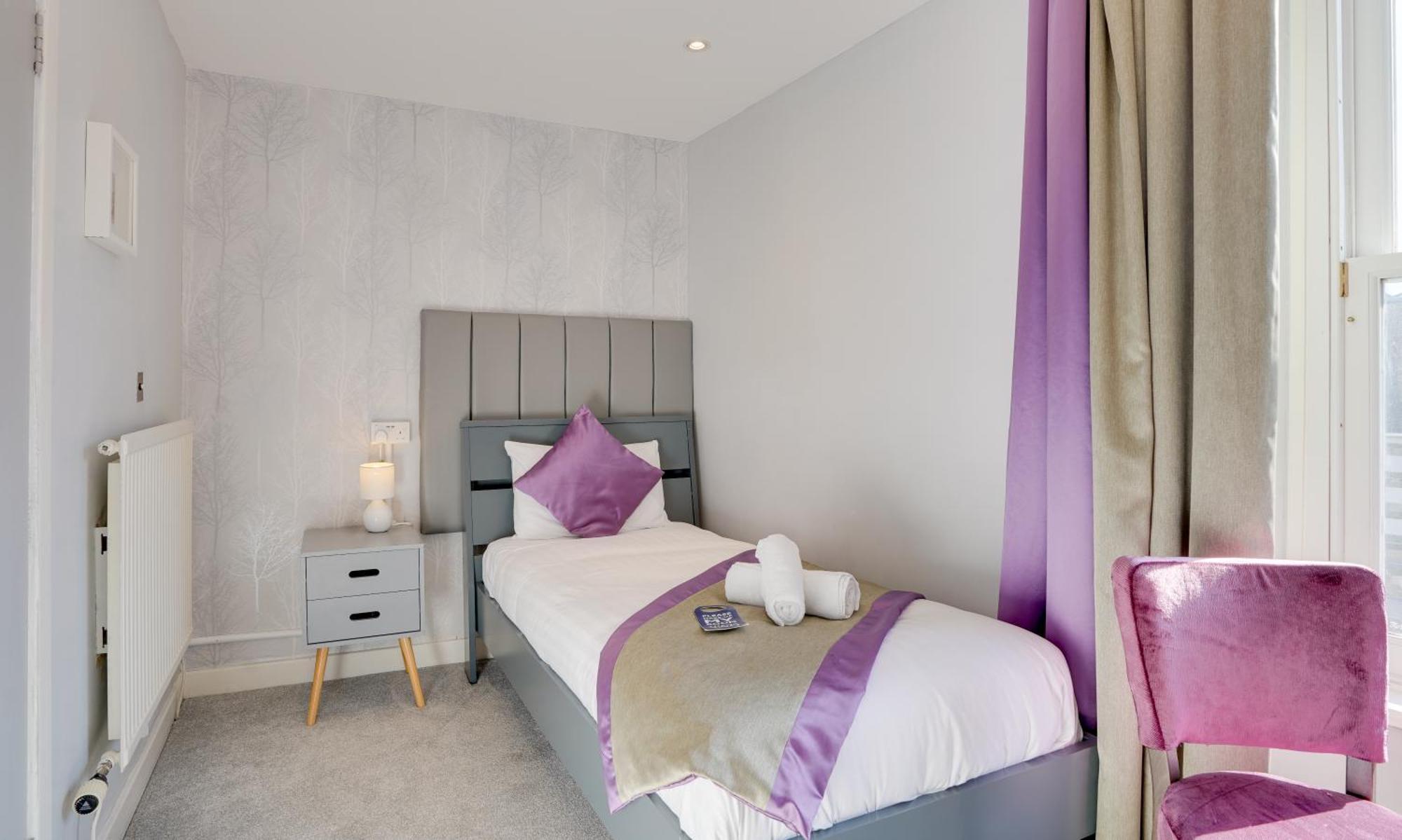 The County Hotel - Self Check-In, Ultra Fast Wi-Fi, Free Parking, Central Location Selkirk Exterior foto